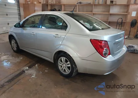 2014 Chevrolet Sonic Lt Auto z USA, uszkodzony, nr VIN 1G1JC5SH9E4194984